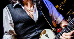 The Pat McManus Band – Photo Gallery – Ahoghill – 21/12/2013