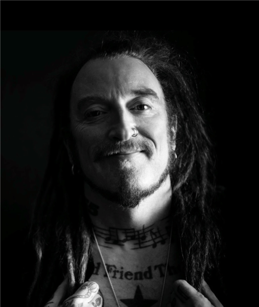 Ginger Wildheart unveils brand new video snippet from solo